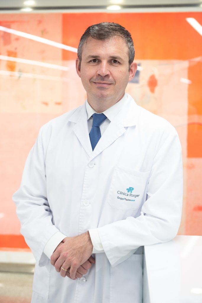 Dr. Óscar Merino, jefe del Servicio de Cirugía Vascular de la Clínica Rotger