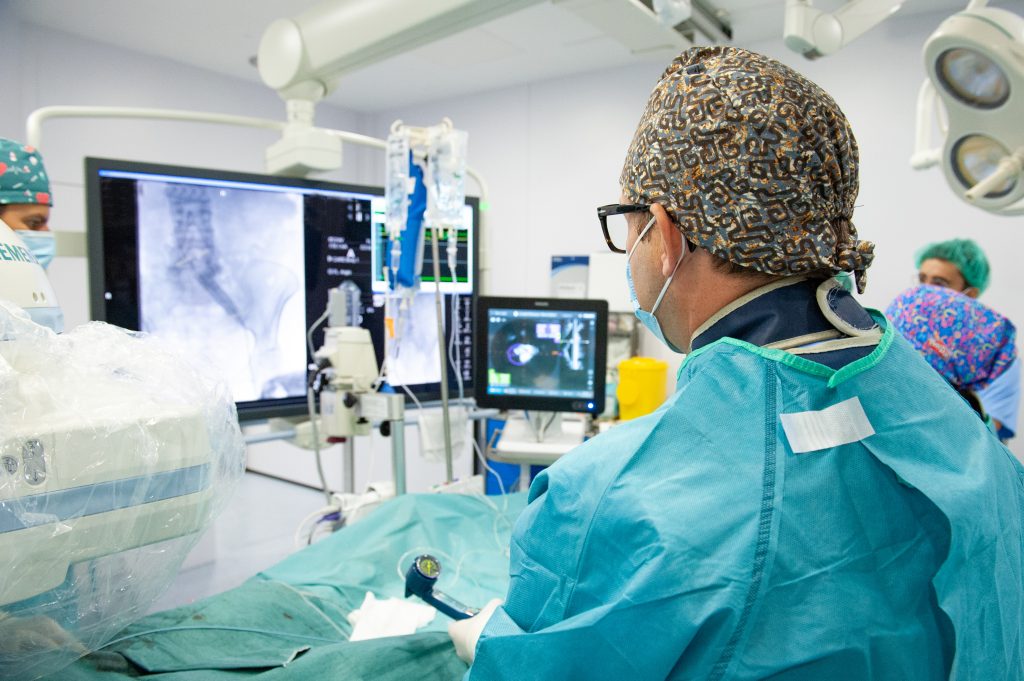 Tratamiento endovascular guiado por imagen